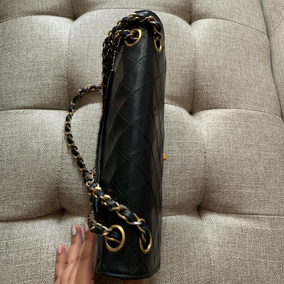 {SOLD} Chanel classic double flap bag - Picture 5 of 13